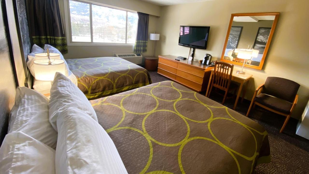 Super 8 By Wyndham Bc