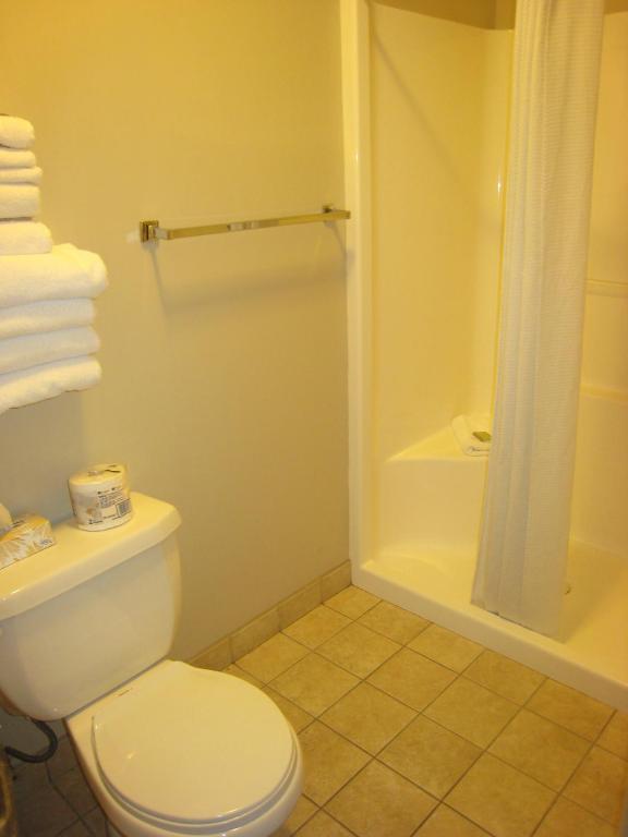 Super 8 By Wyndham Bc Hotel Castlegar